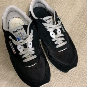 Reebok Tennis Shoes